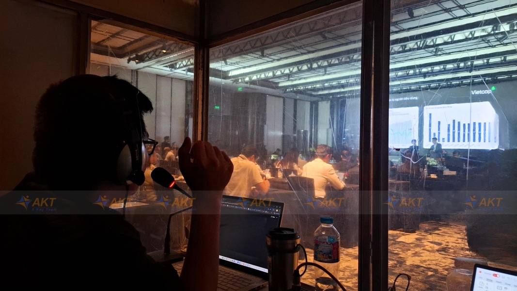 Phiên dịch cabin AKT tại Vietcap Investment Day Phiên dịch cabin AKT tại Vietcap Investment Day